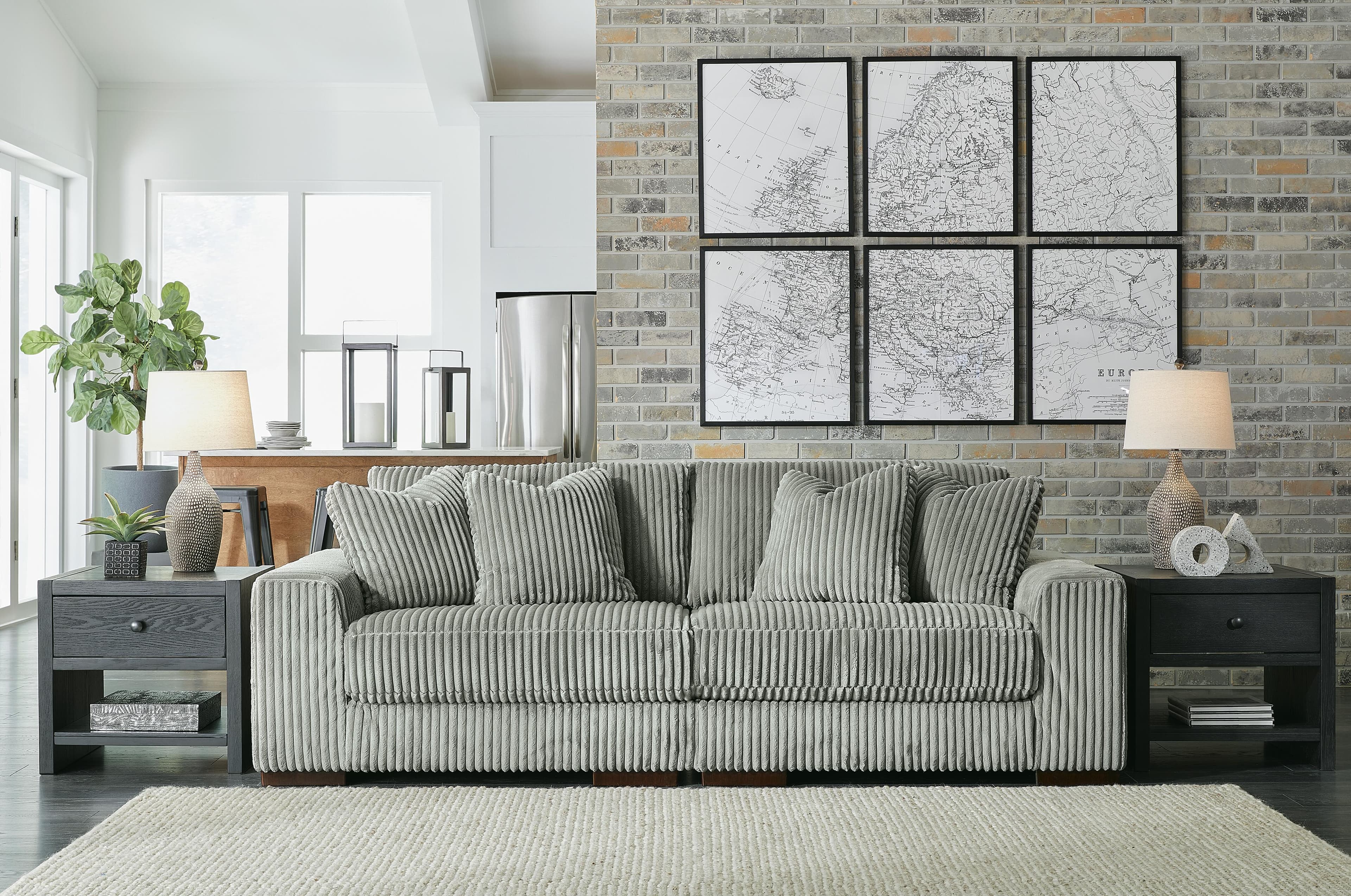 Lindyn 2-Piece Sectional Sofa — Black/Gray — view 2