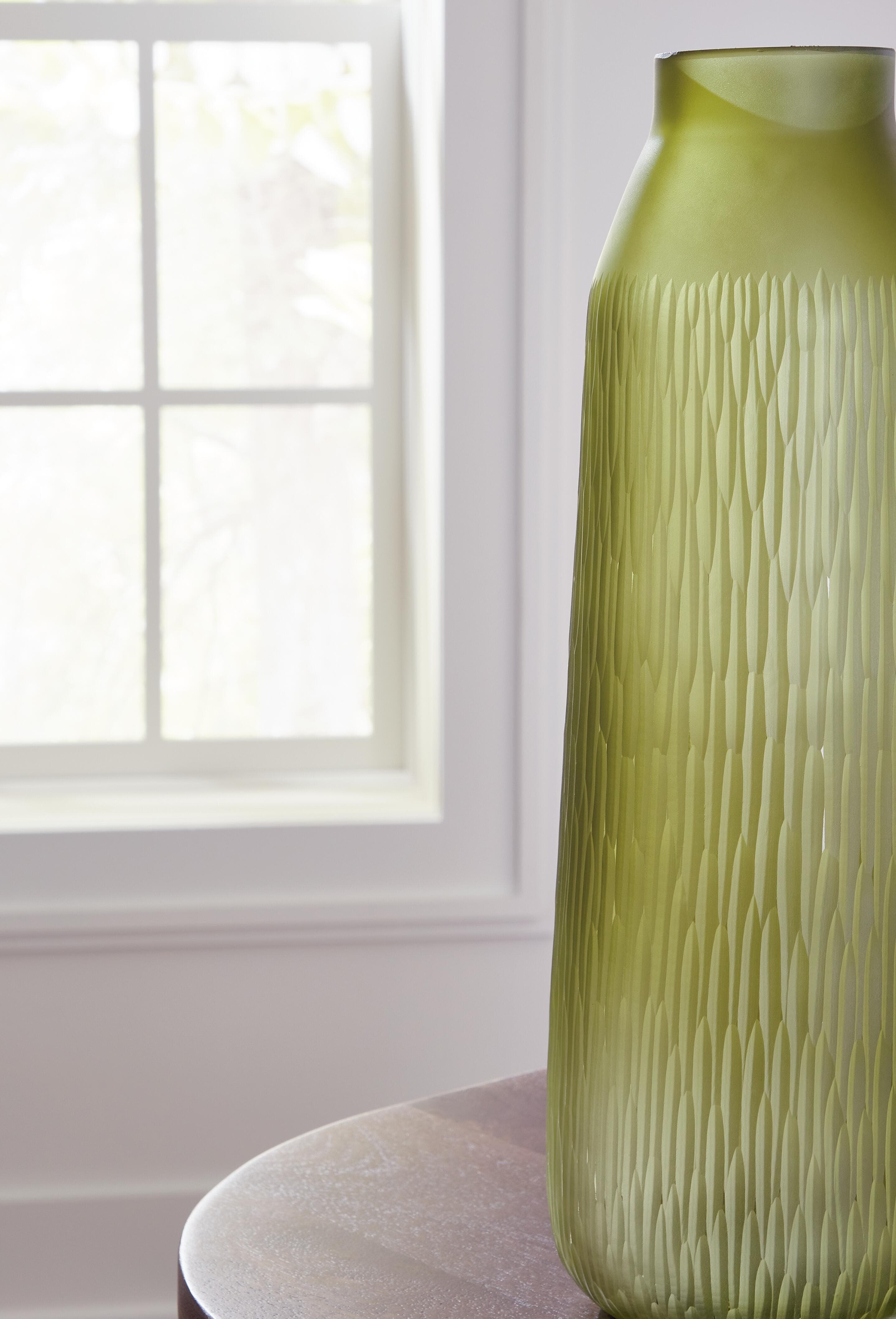 Scottyard Vase — Green — view 3