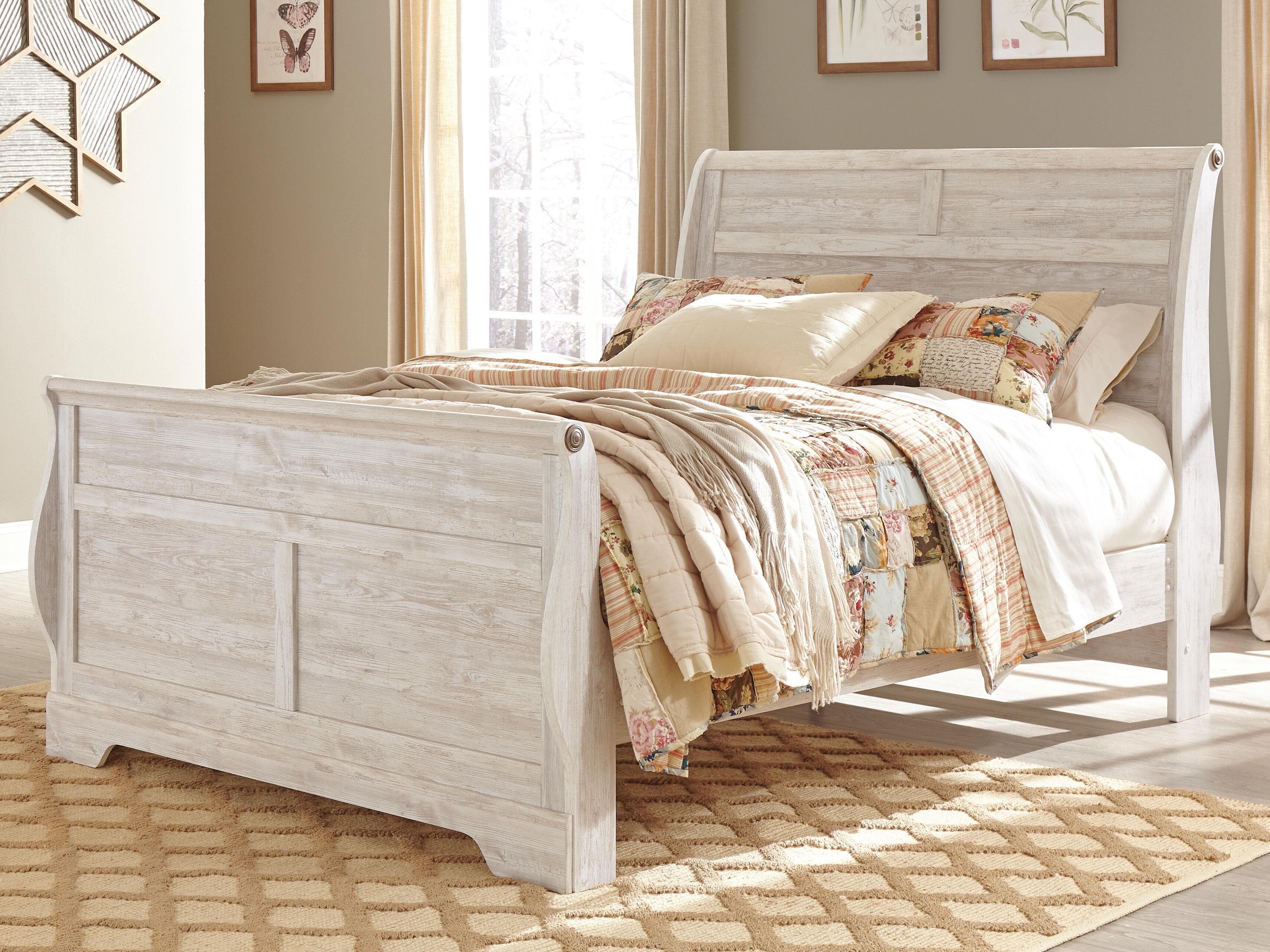 Willowton King Sleigh Bed — White — view 2