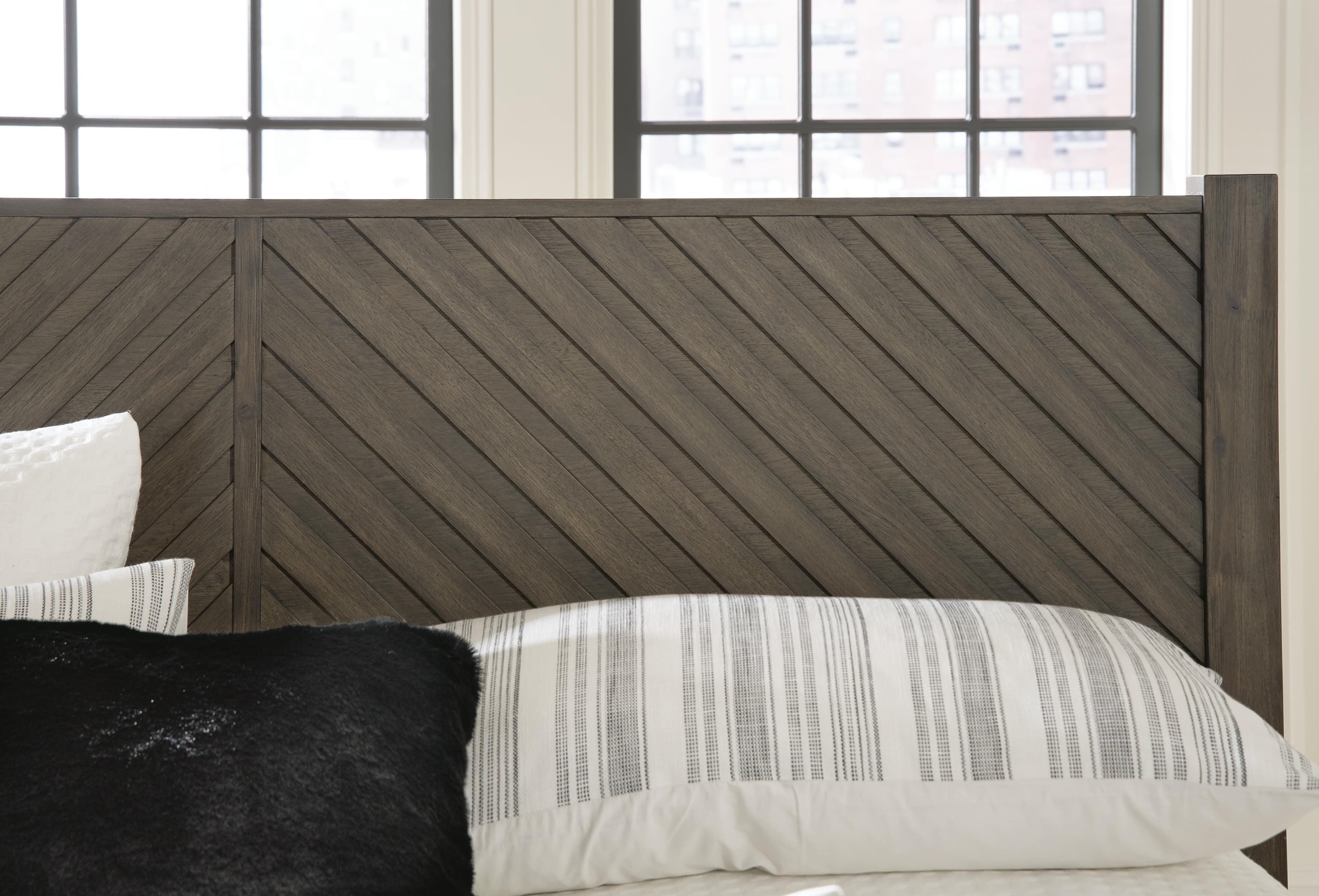Arkenton King Panel Bed — Brown/Beige — view 7
