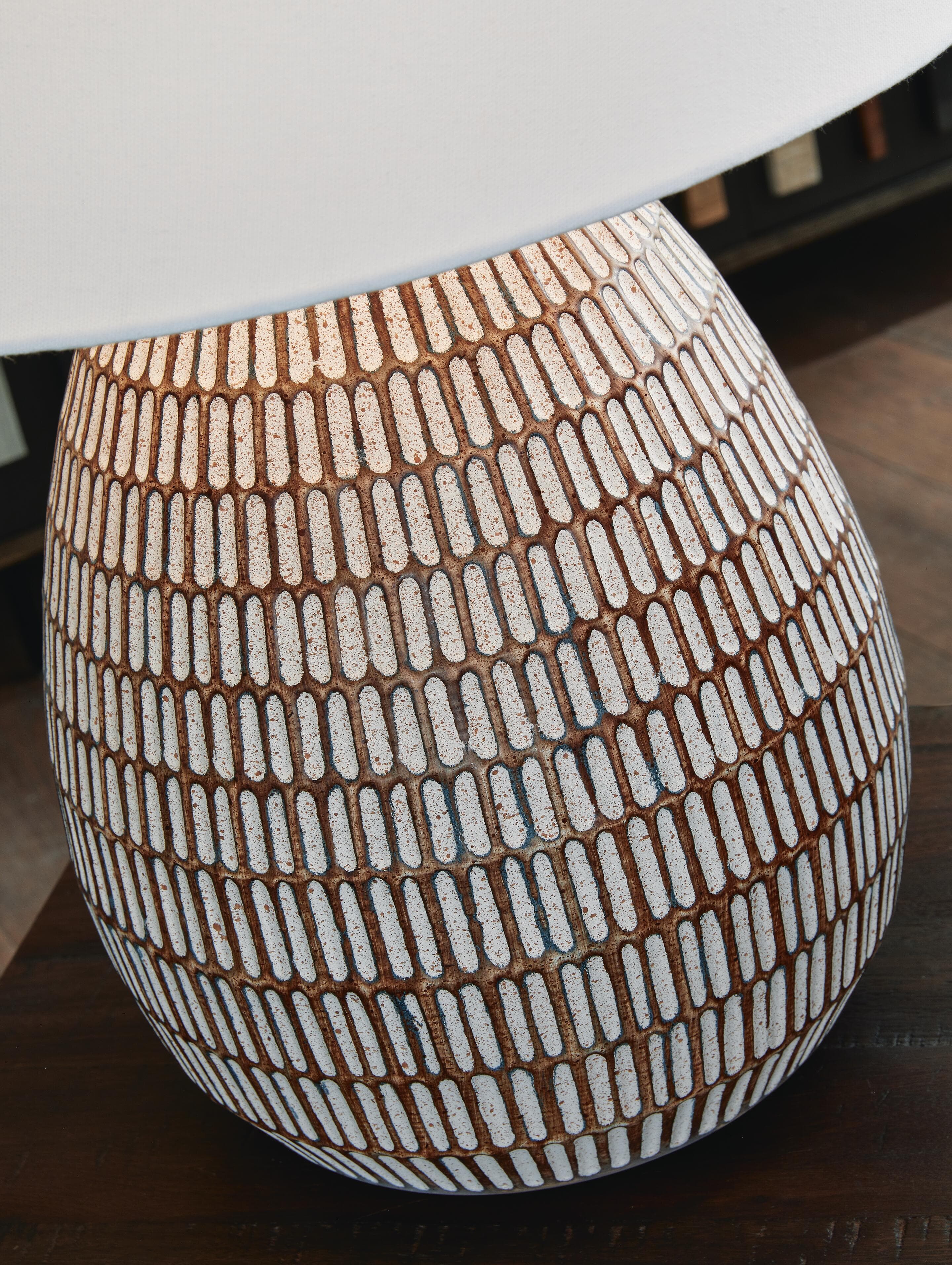 Darrich Table Lamp — White;Brown/Beige — view 4