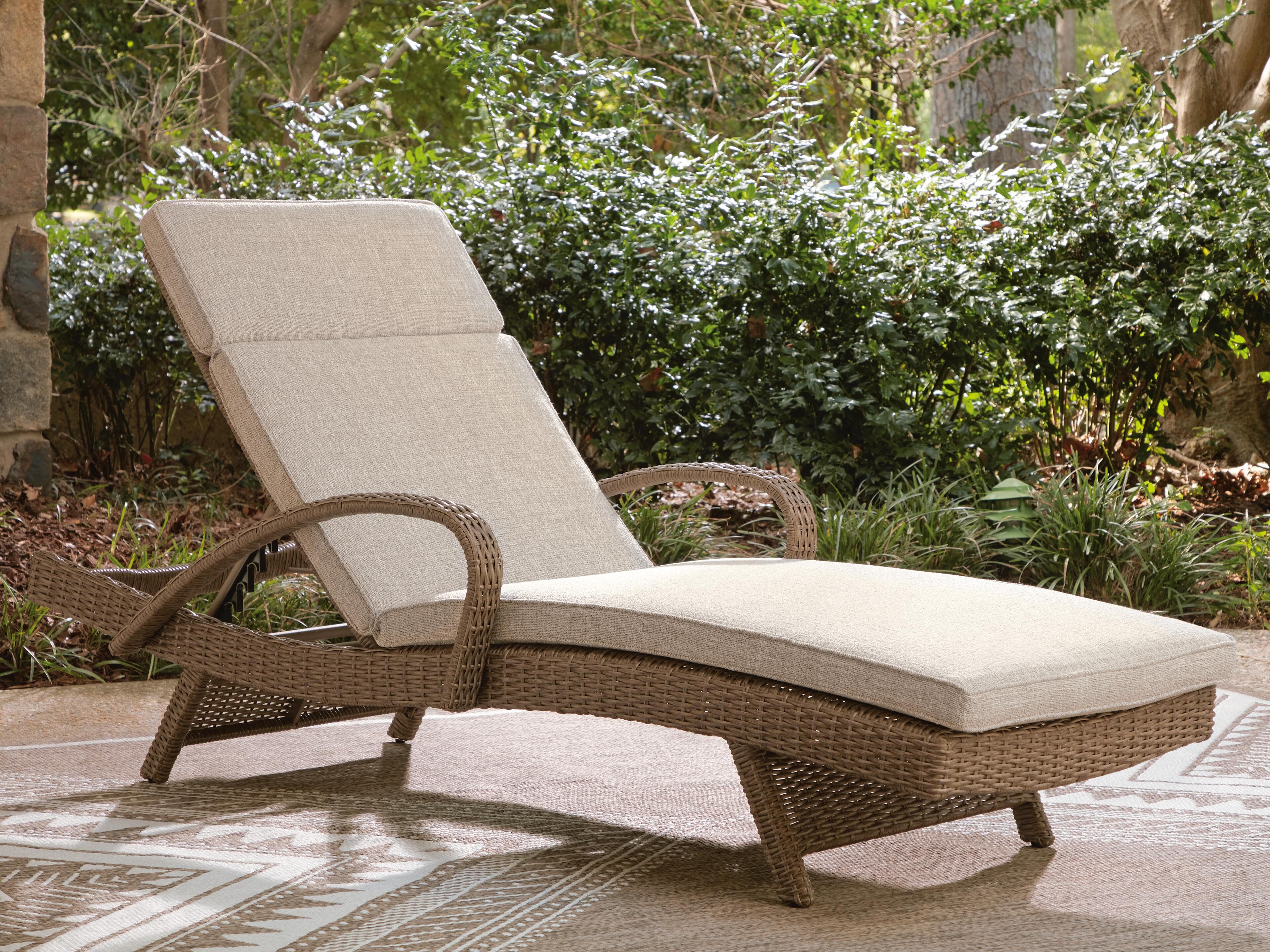 Revare Beach Chaise Lounge with Cushion — Beige — view 2