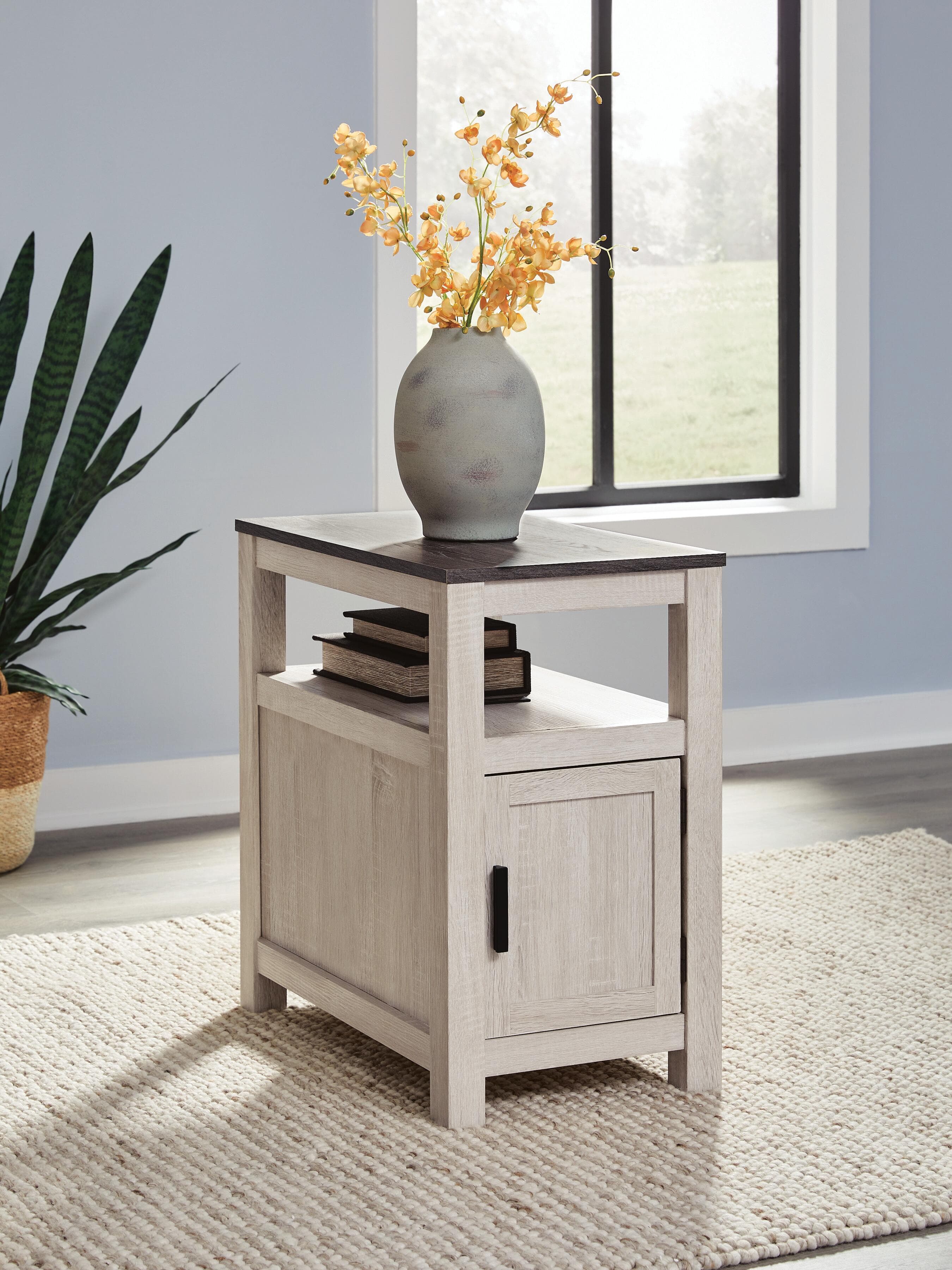 Fendenmore Chairside End Table — White;Brown/Beige — view 2