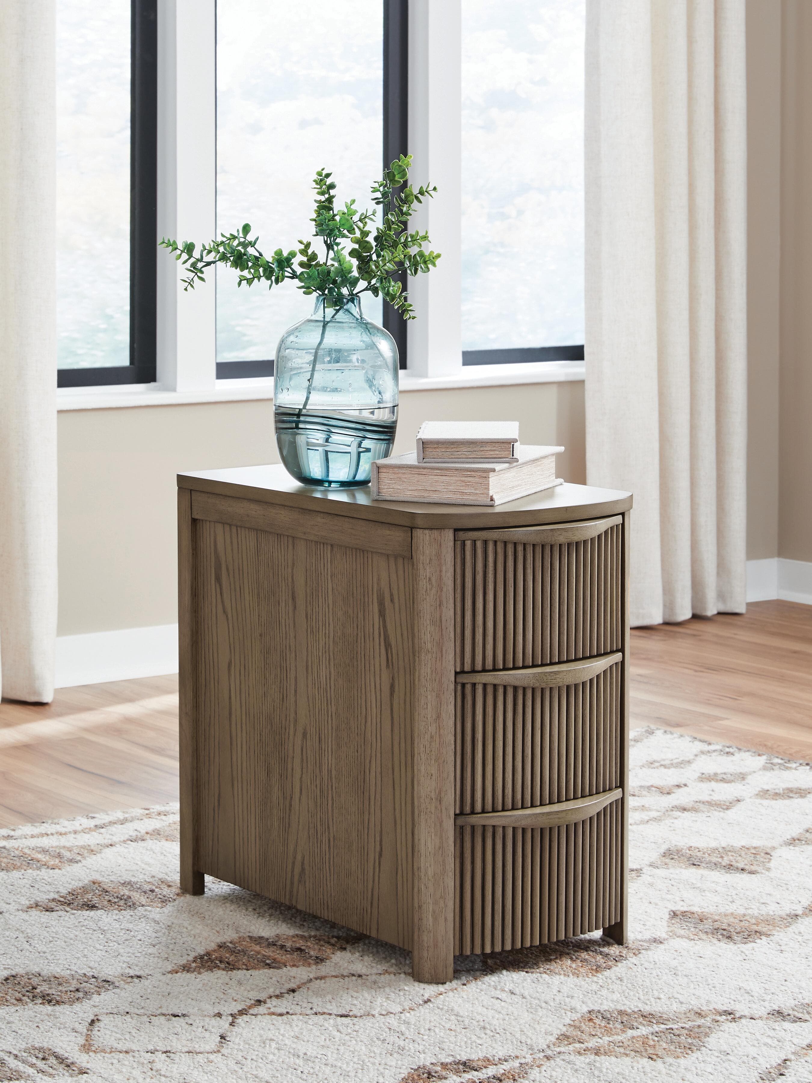 Camdill Chairside End Table — Brown/Beige — view 2