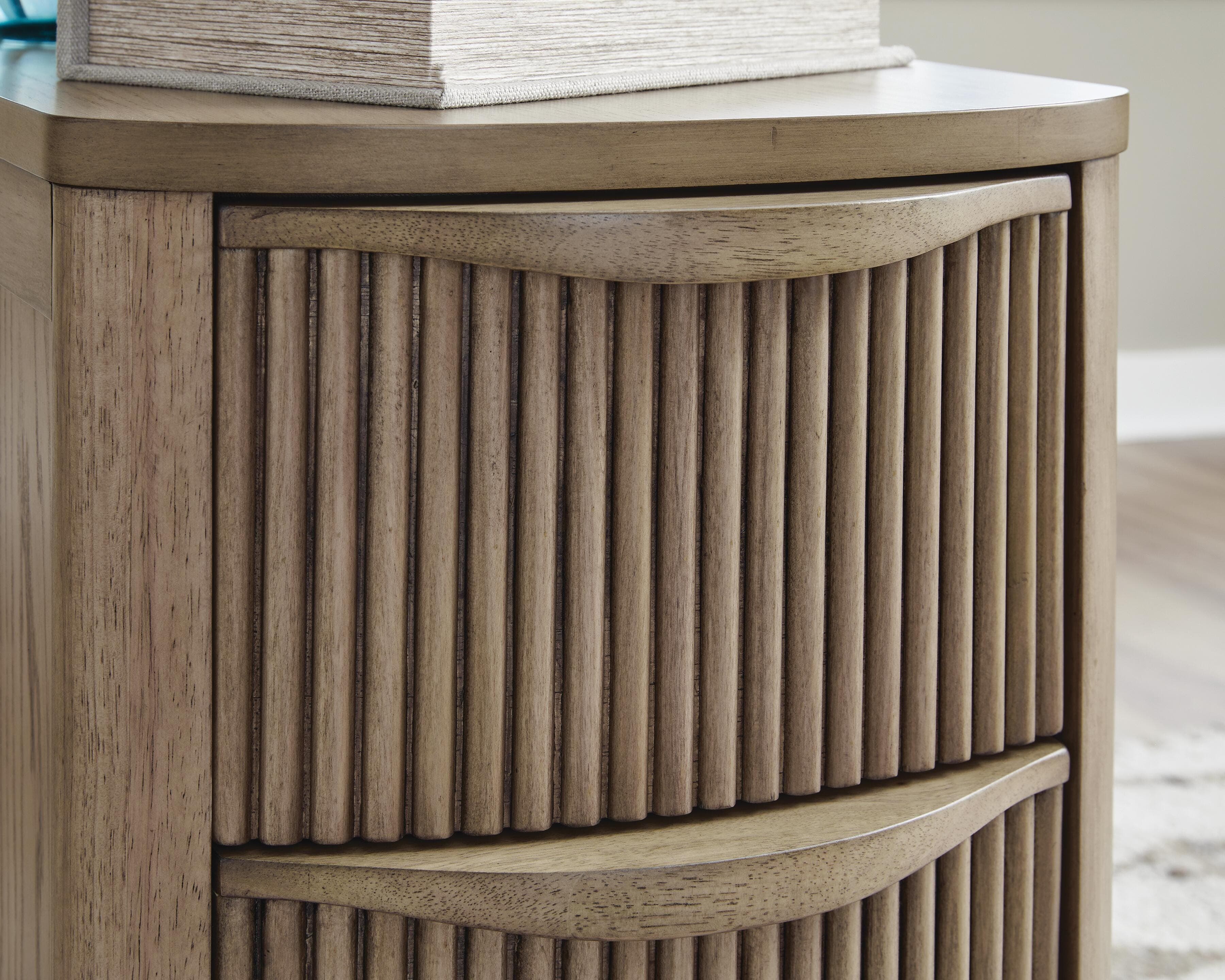 Camdill Chairside End Table — Brown/Beige — view 7