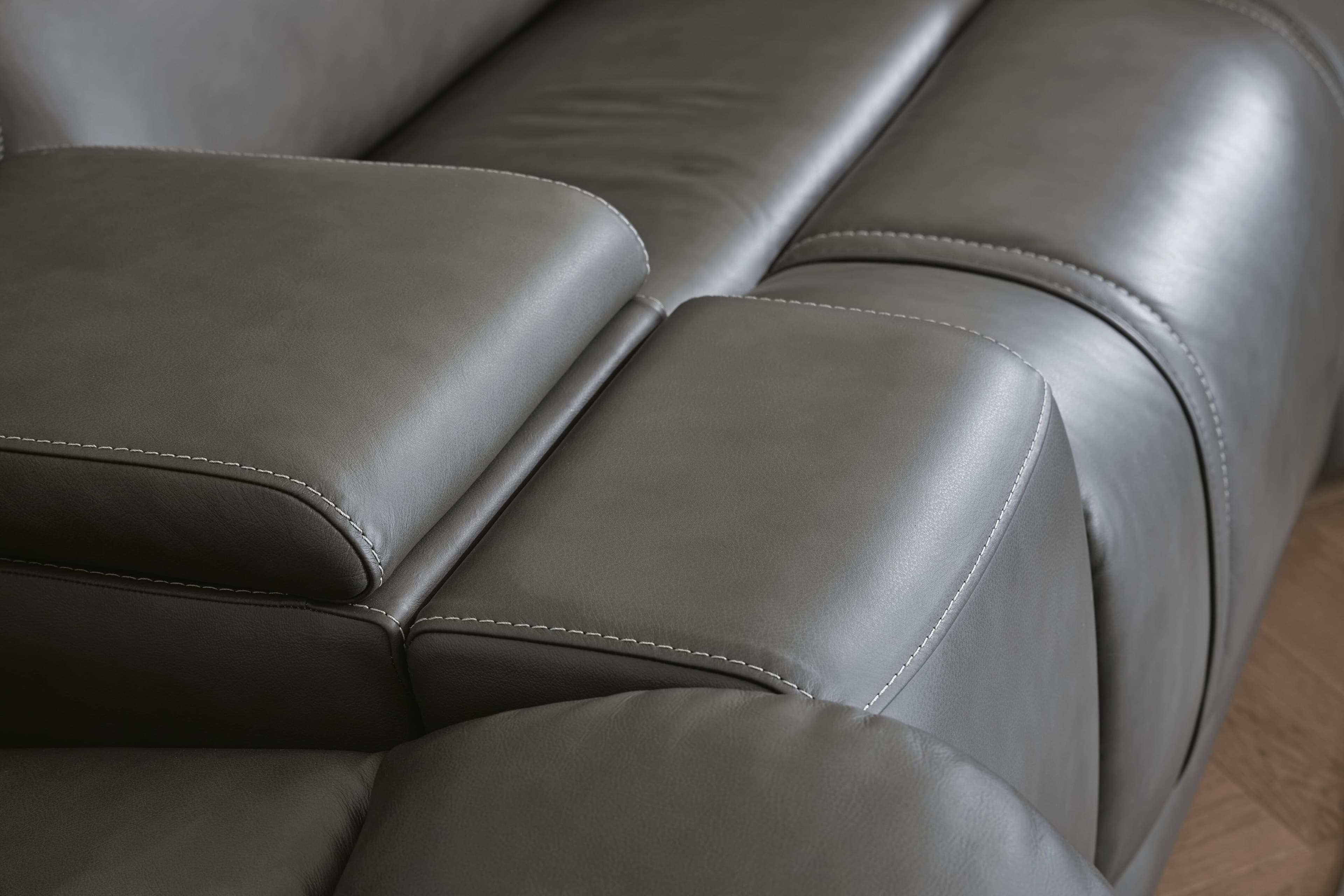 5Z-Harrenhurst 3-Piece Power Reclining Sectional Loveseat with Console — Anchor — view 5