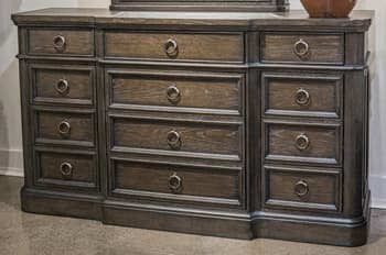 Bannette Dresser
